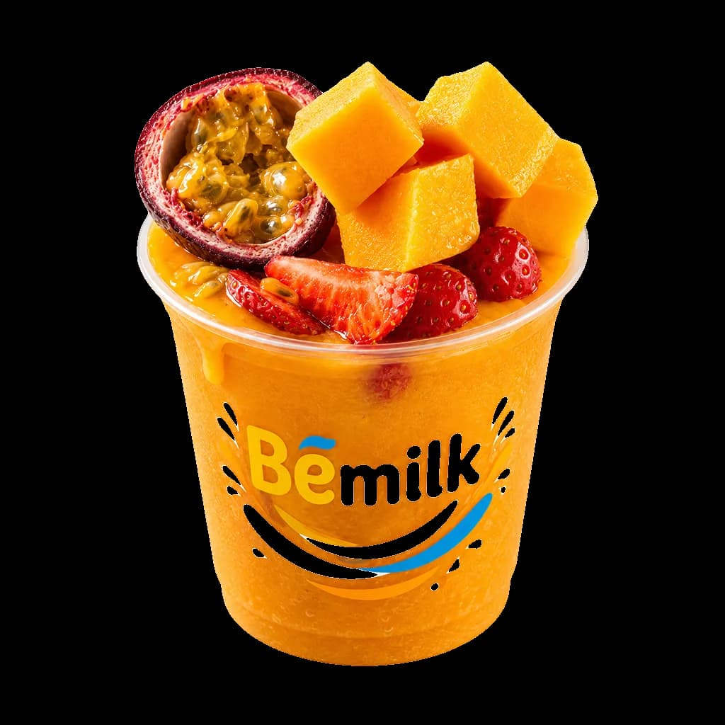 Bild von Mango-Erdbeer-Maracuja-Mix - eiskalter Slushie von BeMilk